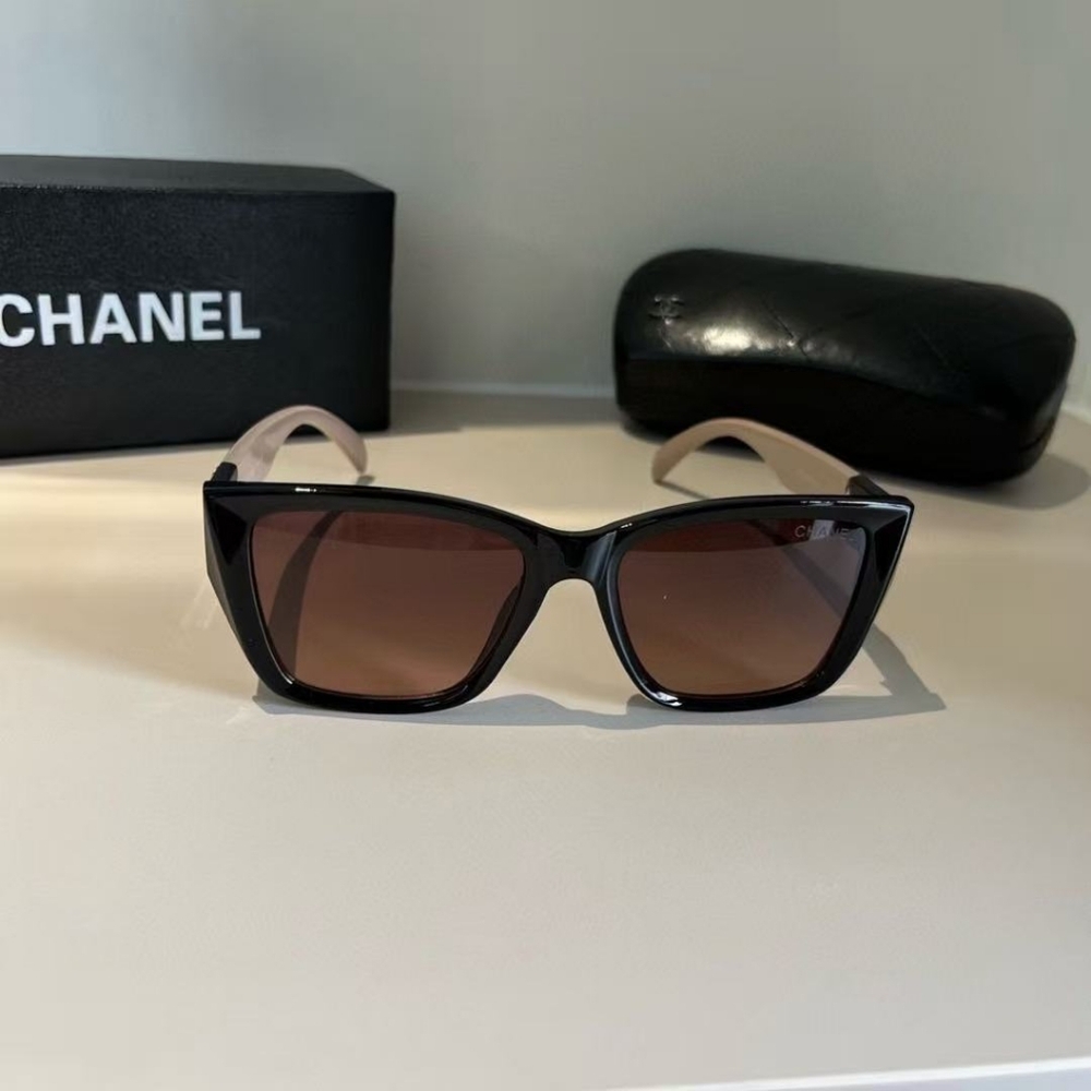 Chanel Oval Sunglasses - Picture 3 of 9